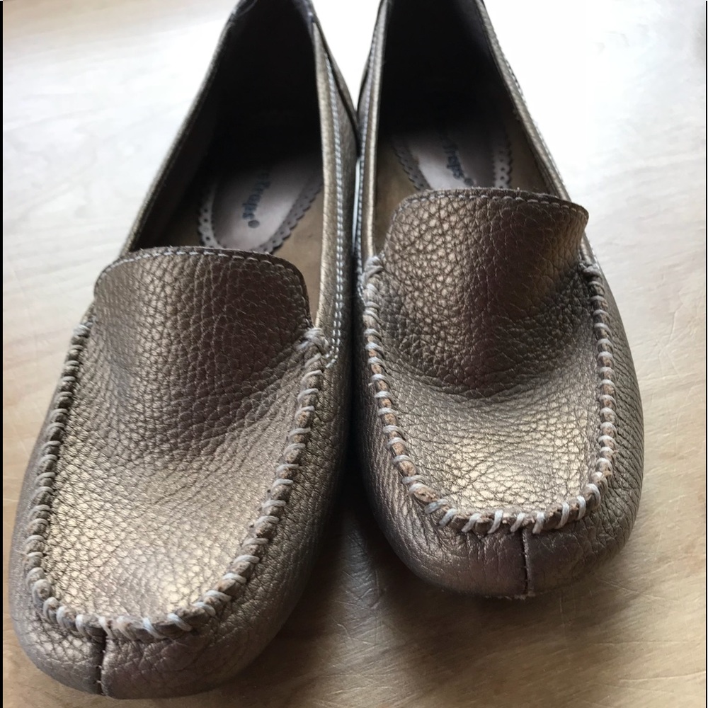 Baretraps, leather, bronze, brown slip on.